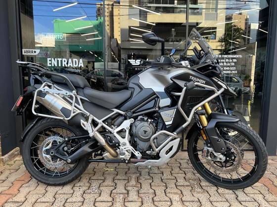 TRIUMPH TIGER 1200 RALLY EXPLORER 